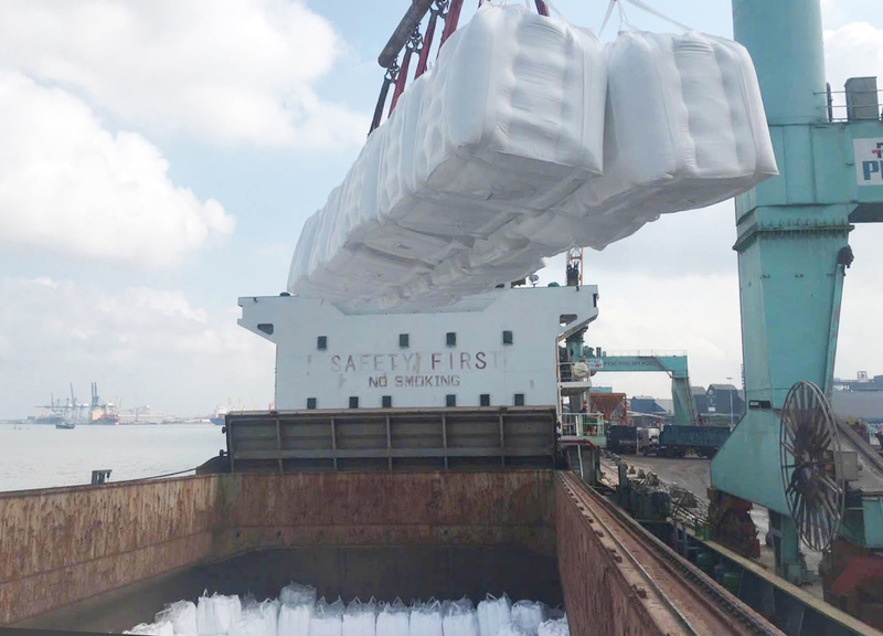 Phú Mỹ đẩy mạnh xuất khẩu ure kỹ thuật, tận dụng cơ hội giá thế giới tăng cao. Ảnh: PVFCCo