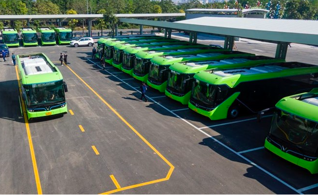 Phương tiện giao thông sử dụng điện ngày một tăng, đáp ứng nhu cầu tiêu dùng. Ảnh minh hoạ