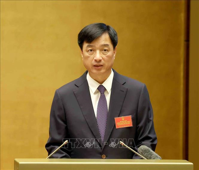 Đồng chí Nguyễn Duy Ngọc, Ủy viên Bộ Chính trị, Bí thư Trung ương Đảng, Trưởng Ban Tổ chức Trung ương trình bày chuyên đề về “Quy định thi hành Điều lệ Đảng” (Quy định số 20-QĐ/TW). Ảnh: TTXVN