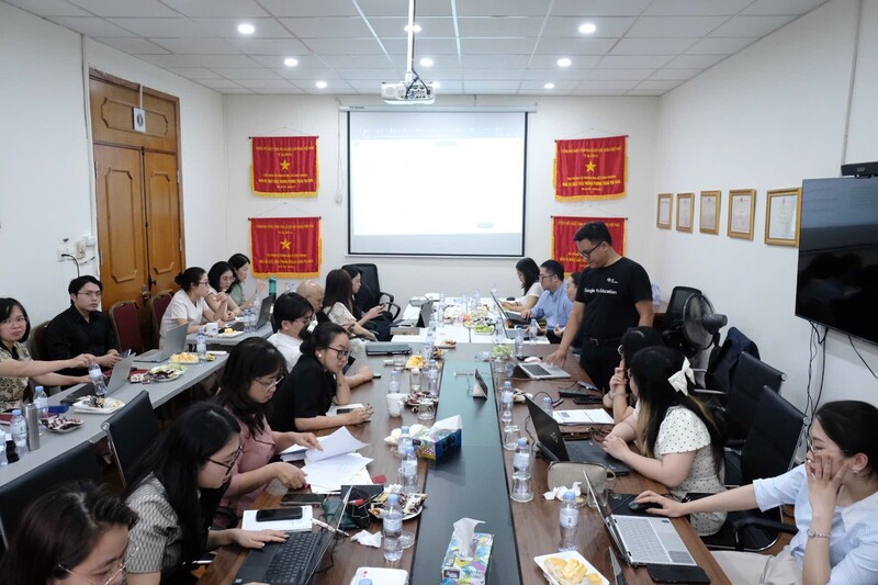 Đào tạo chuyên sâu cán bộ, đáp ứng yêu cầu chuyển đổi số ngành Công Thương - 2