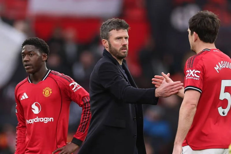 Ngày MU trở lại Champions League đang rất gần khi những đối thủ cạnh tranh liên tục thu về những kết quả bất lợi tại vòng 32 Premier League 2025/26. Ảnh: AFP.