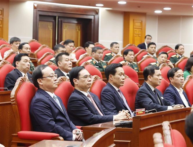 Các đại biểu tham dự Hội nghị công bố Quyết định của Bộ Chính trị về công tác cán bộ. Ảnh: Thống Nhất/TTXVN