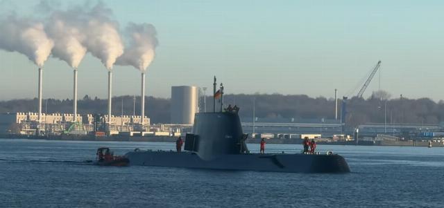 Tàu ngầm diesel-điện Type-218SG. Ảnh: Topwar