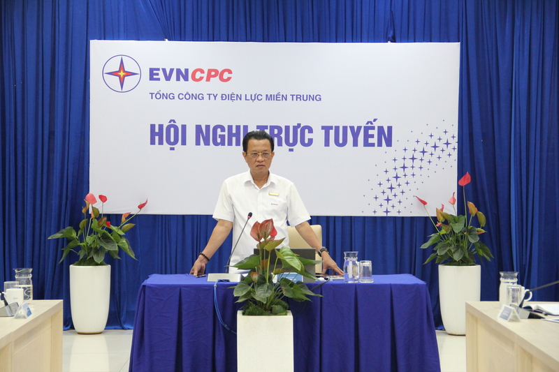 Tổng Giám đốc EVNCPC Ngô Tấn Cư cho biết nhu cầu sử dụng điện tại khu vực dân cư và sản xuất đang tăng mạnh do nắng nóng. Ảnh: Nguyễn Phượng