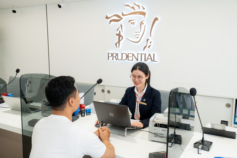 Quầy dịch vụ chăm sóc khách hàng Prudential