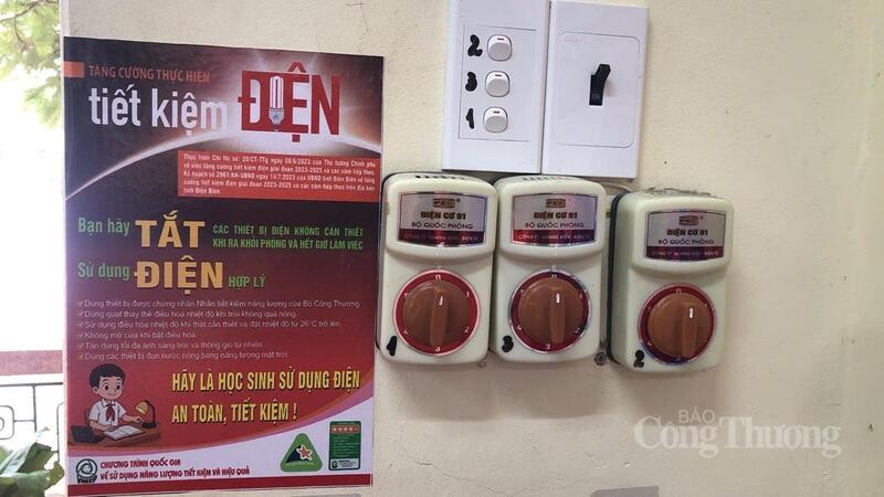 Thông qua các pano và poster tại các trường học trên địa bàn tỉnh Điện Biên, ý thức tiết kiệm điện được hình thành từ sớm trong học sinh, tạo ra hiệu ứng lan tỏa.