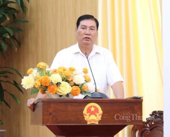 Ông Hứa Trường Sơn - Phó Giám đốc Sở Công Thương TP. Cần Thơ, báo cáo buổi làm việc.