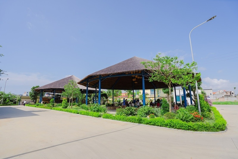 Đến với Lê Gia, du khách sẽ được hưởng trọn không gian xanh mát, thân thiện – phù hợp cho gia đình và trẻ nhỏ. Ảnh Lê Vinh