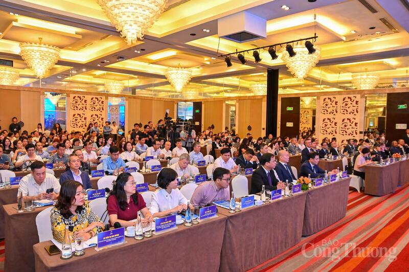 Toàn cảnh Lễ khai mạc Tuần lễ Thương hiệu Quốc gia Việt Nam 2026. Ảnh: Nam Nguyễn