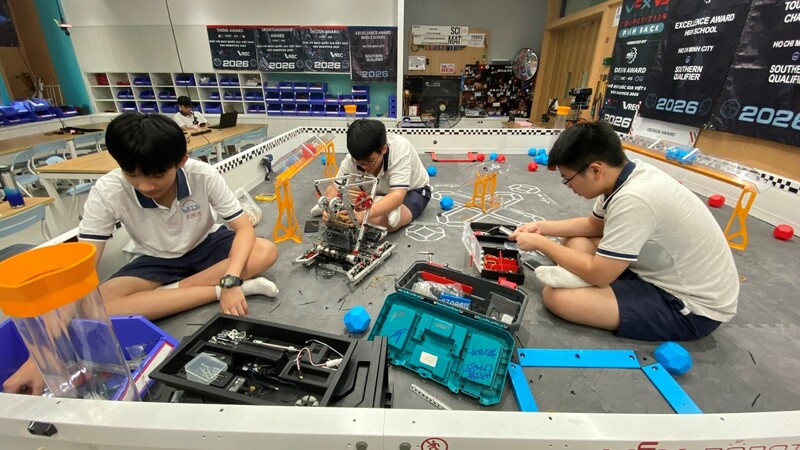 3 đội Robotics LSTS chinh phục 'sân chơi' công nghệ lớn nhất thế giới - 4
