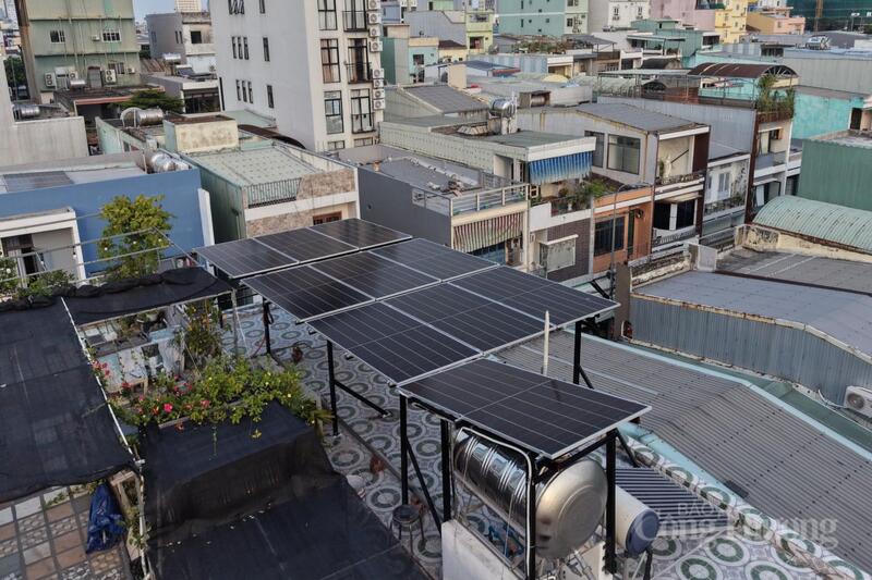 TP. Đà Nẵng khuyến khích người dân lắp đặt điện mặt trời mái nhà nhằm giảm chi phí điện năng và giảm áp lực cho hệ thống điện.