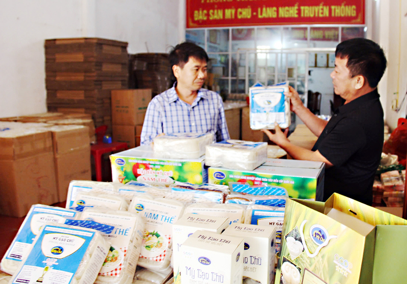 Sản phẩm OCOP mỳ gạo Chũ tại xã Nam Dương, tỉnh Bắc Ninh. Ảnh: ML