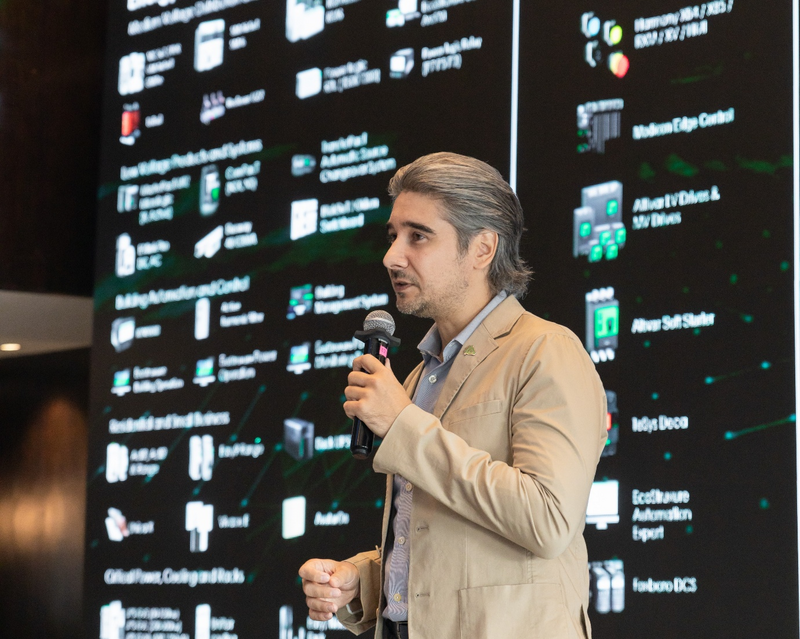 Ông Pavel Rvachev, Giám đốc Dịch vụ, Schneider Electric Việt Nam và Campuchia