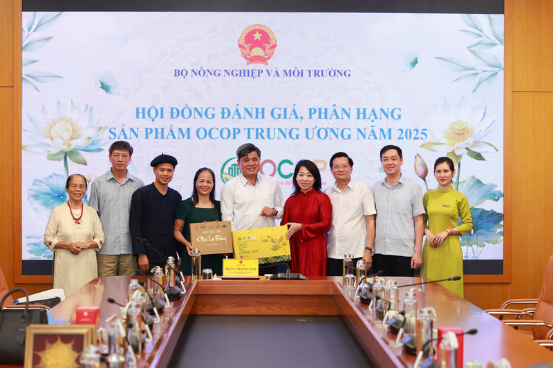 Thanh Hải Trà của Hợp tác xã Chè La Bằng chính thức đạt OCOP 5 sao. Ảnh: NVCC