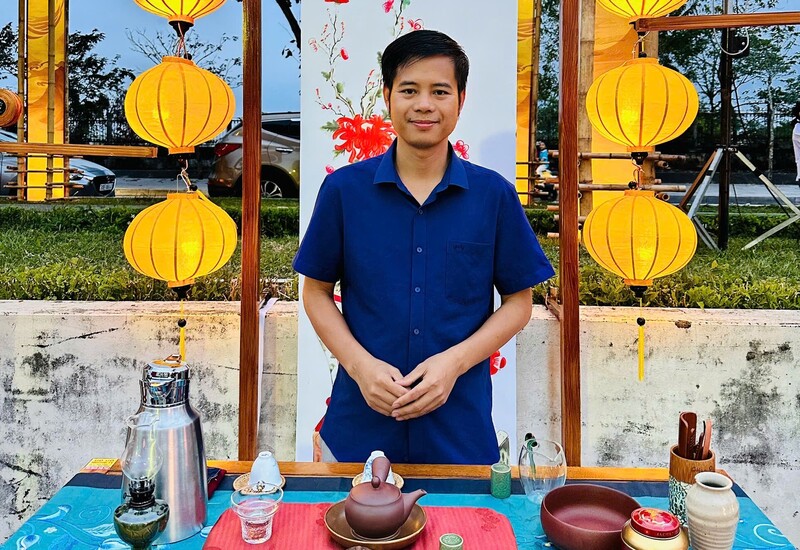 Ông Hứa Văn Thịnh - Giám đốc Hợp tác xã Chè La Bằng.