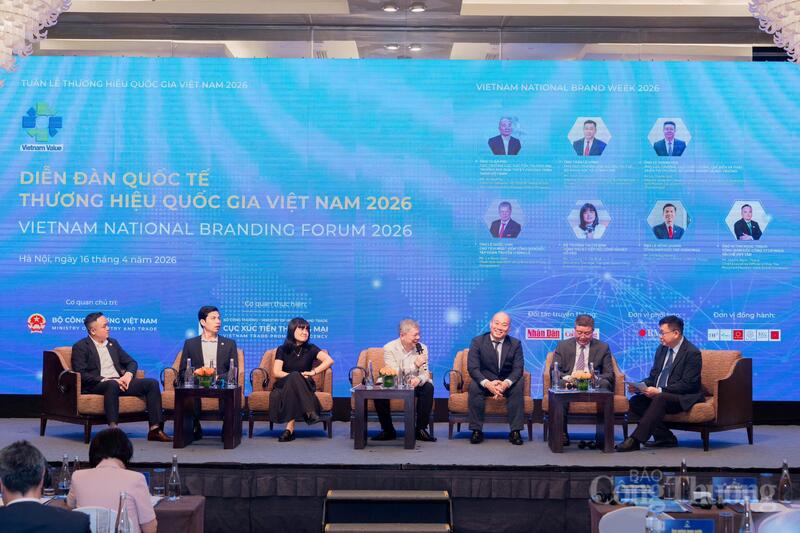 Tọa đàm: “Nội dung cơ bản và định hướng xây dựng Chiến lược Thương hiệu quốc gia Việt Nam: Trọng tâm và cơ chế triển khai”. Ảnh: Nam Nguyễn