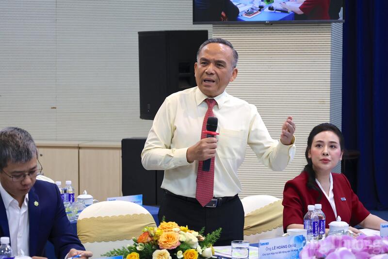 Ông Lê Hoàng Châu, Chủ tịch Hiệp hội Bất động sản TP. Hồ Chí Minh phát biểu tại hội thảo.