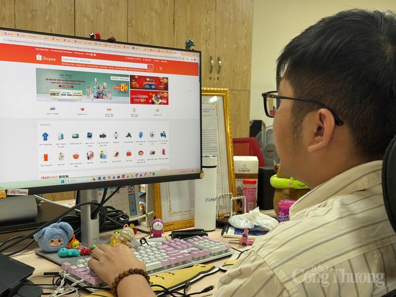 Đơn giản hóa thủ tục để thúc đẩy hộ kinh doanh trên sàn thương mại điện tử. Ảnh minh hoạ