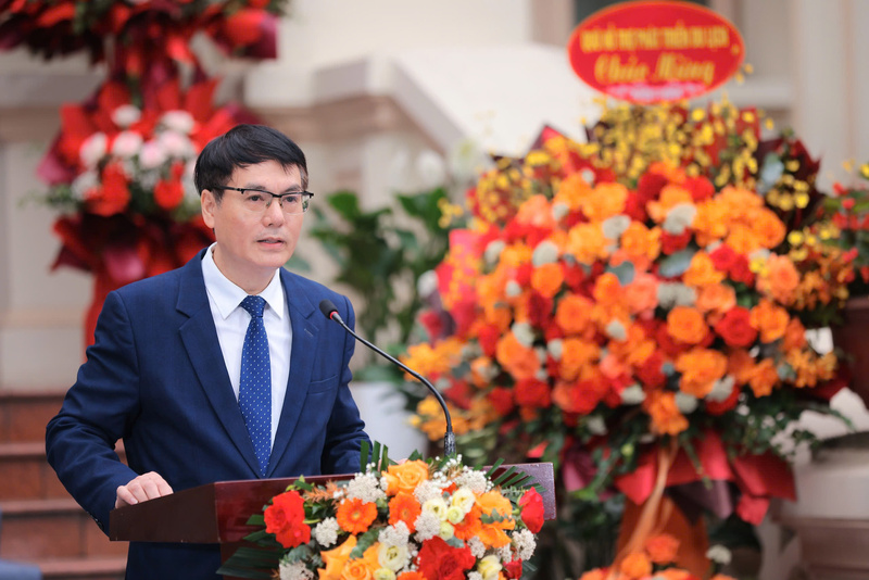 Giám đốc Thư viện Quốc gia Việt Nam - ông Nguyễn Xuân Dũng. Ảnh: Minh Hiếu