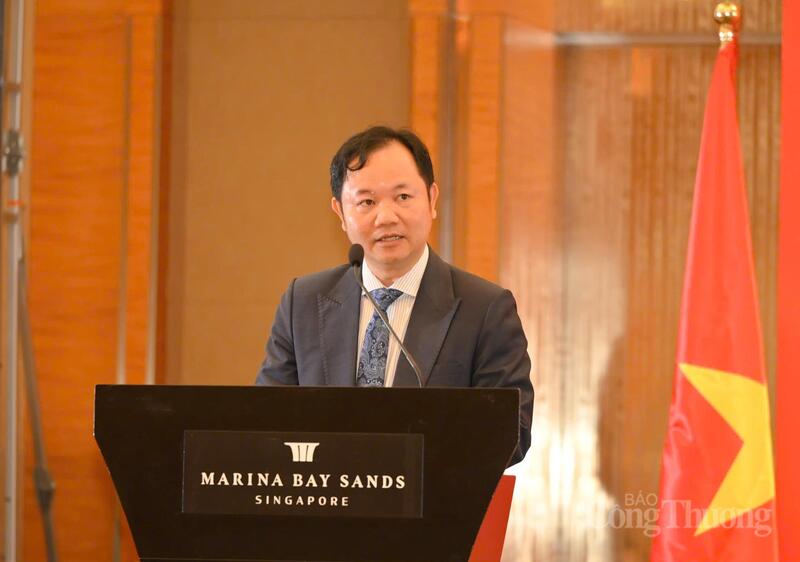 Ông Cao Xuân Thắng - Tham tán Thương mại Việt Nam tại Singapore.