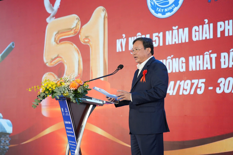 Chủ tịch UBND tỉnh Tây Ninh tin tưởng nhà máy sẽ vận hành hiệu quả, đóng góp tích cực cho kinh tế địa phương.