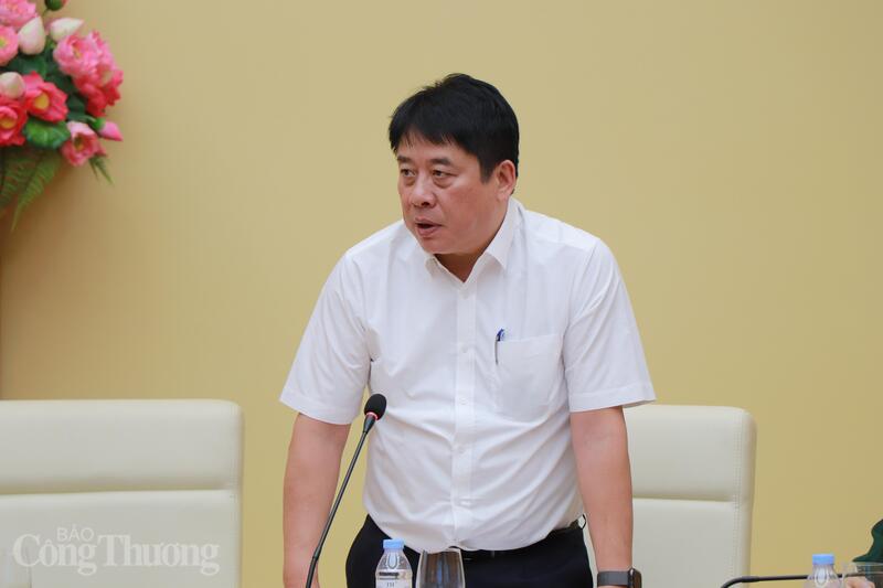 Chùm ảnh: Bộ Công Thương họp rà soát thực hiện Nghị quyết 70 - 4