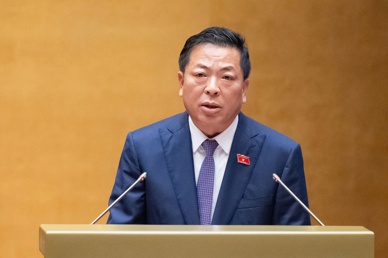 Bộ trưởng Bộ Xây dựng Trần Hồng Minh thông tin về tiến độ xây dựng, phát triển hạ tầng giao thông, từ đường bộ, đường sắt, đường biển...