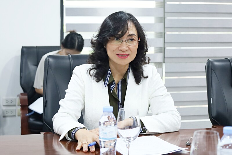 Thứ trưởng Phan Thị Thắng chia sẻ tại buổi làm việc.