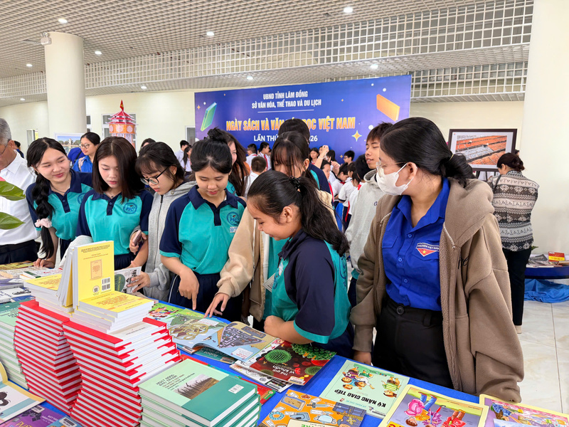 Lâm Đồng, Khánh Hòa rộn ràng Ngày hội Sách và Văn hóa đọc - 1