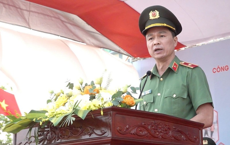Thiếu tướng Tô Anh Dũng, Giám đốc Công an tỉnh Thanh Hóa phát biểu chỉ đạo sau buổi diễn tập và Lễ ra quân. Ảnh: Công an Thanh Hóa