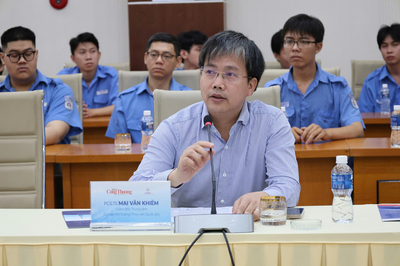 PGS.TS Mai Văn Khiêm - Giám đốc Trung tâm Dự báo Khí tượng Thủy văn Quốc gia.