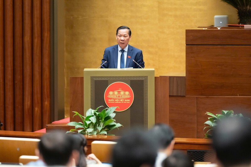 Chủ nhiệm Ủy ban Kinh tế và Tài chính Phan Văn Mãi