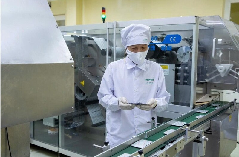 Dây chuyền sản xuất tại nhà máy của Công ty TNHH Thực phẩm Orion Vina.