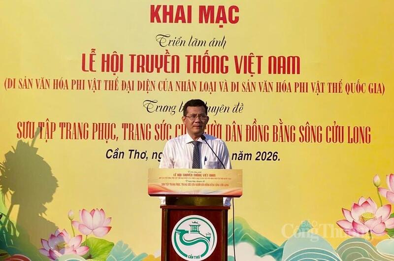 Ông Nguyễn Minh Tuấn, Phó Giám đốc Sở Văn hóa, Thể thao và Du lịch TP. Cần Thơ, phát biểu tại buổi lễ.