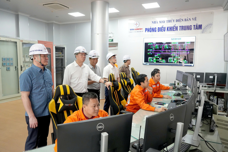 Công ty luôn hoàn thành xuất sắc các nhiệm vụ đề ra. Ảnh: Linh Chi