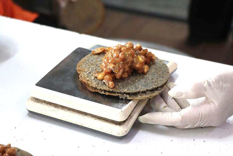 Sản phẩm kẹo cu đơ đậm đà hương vị truyền thống sẽ xuất hiện tại “Tuần lễ sản phẩm Hà Tĩnh tại Thủ đô”. Ảnh: Trọng Tùng