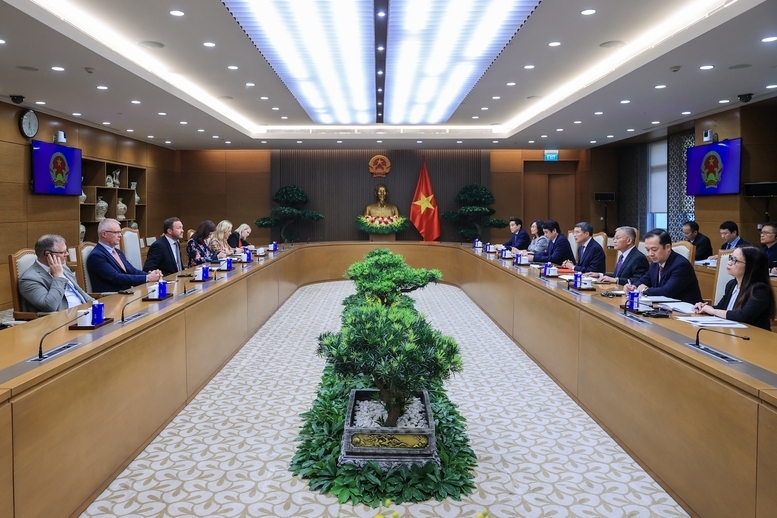 Thủ tướng Chính phủ đánh giá cao thế mạnh của Estonia trong lĩnh vực công nghệ, trí tuệ nhân tạo, đổi mới sáng tạo và chuyển đổi số - Ảnh: VGP/Nhật Bắc