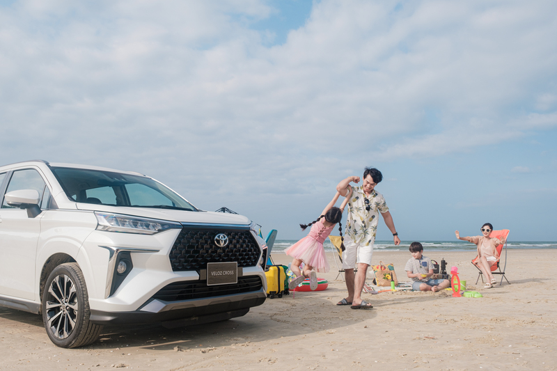 Toyota Veloz Cross là lựa chọn đáp ứng cả nhu cầu gia đình và kinh doanh dịch vụ