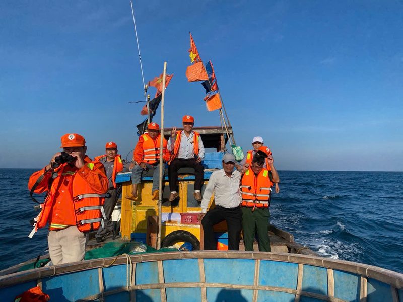 Tổ cộng đồng bảo vệ rạn san hô Gành Yến được thành lập nhằm gắn kết người dân trong bảo vệ nguồn lợi thủy sản, phục hồi hệ sinh thái. Ảnh: Nguyễn Dương