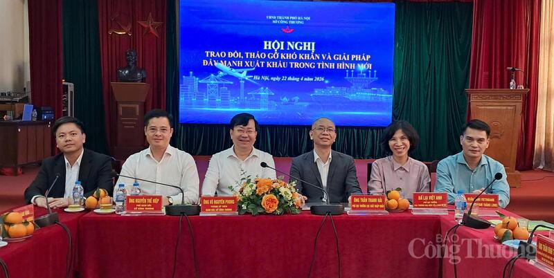 Hội nghị tháo gỡ khó khăn, thúc đẩy xuất khẩu trong tình hình mới. Ảnh: Lê Nam