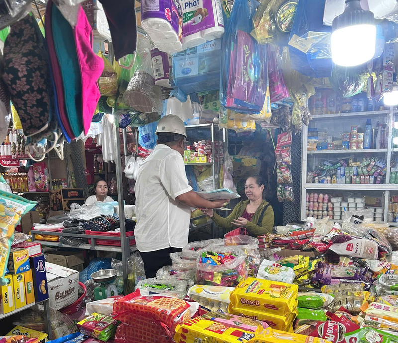 Tăng cường tuyên truyền an toàn điện cho người dân. Ảnh: D. Huyền