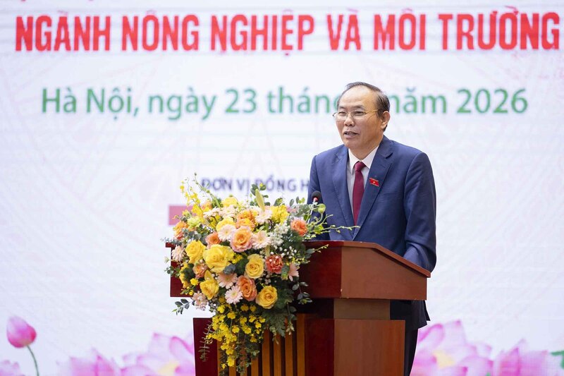 Thứ trưởng Bộ Nông nghiệp và Môi trường Phùng Đức Tiến phát biểu tại lễ phát động. Ảnh: Linh Linh