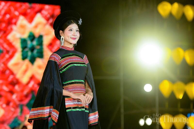 Lan tỏa giá trị truyền thống qua các tà áo dài duyên dáng