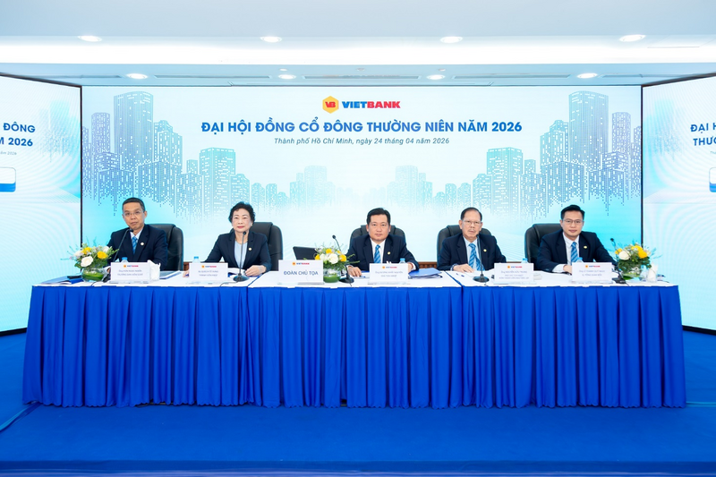 Đoàn chủ tọa Đại hội đồng cổ đông thường niên Vietbank năm 2026