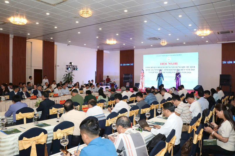 Quang cảnh hội nghị.