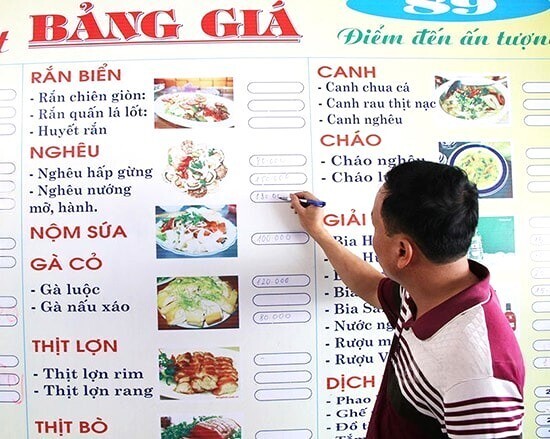 Những năm qua, Cửa Lò thực hiện nghiêm túc việc niêm yết giá cả.