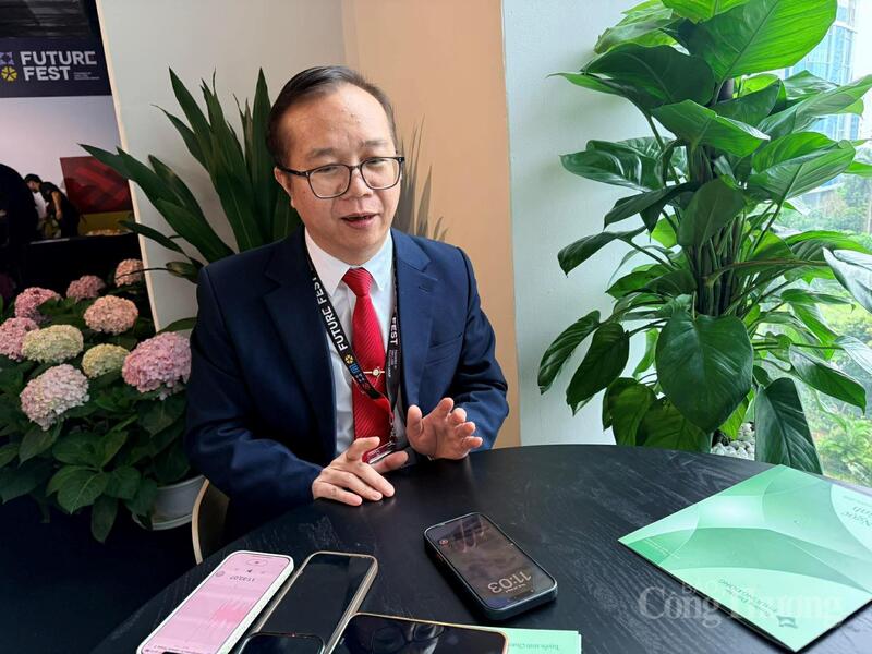 PGS.TS Nguyễn Hữu Cương, Hiệu trưởng Trường Đại học Phương Đông chia sẻ về tầm quan trọng của định hướng nghề nghiệp.