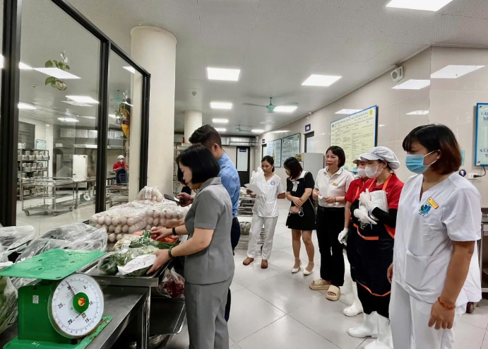 Năm 2025, toàn ngành đã kiểm tra 334.764 cơ sở. Ảnh: MH