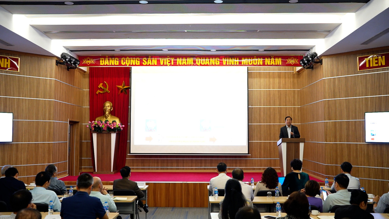 Hội thảo khoa học: "Mô hình và định hướng giải pháp thúc đẩy hợp tác "ba nhà" giữa nhà trường, nhà khoa học và doanh nghiệp để thành lập doanh nghiệp spin-off'. Ảnh: Thái Mạnh