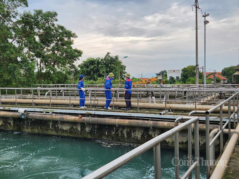 Toàn bộ nước thải sau xử lý của Công ty Cổ phần Supe phốt phát và Hóa chất Lâm Thao được tái sử dụng 100%. Ảnh: Thu Hường